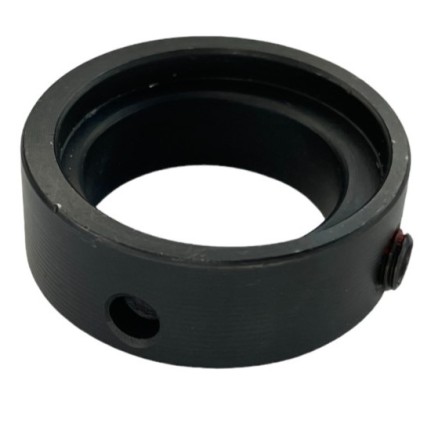 Pierścień zaciskowy łożyska JOHN DEERE JD8554