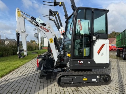 Minikoparka E19 BOBCAT