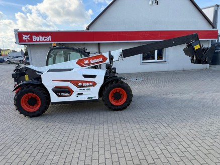 BOBCAT Ładowarka teleskopowa BOBCAT TL 25.60 Agri ***