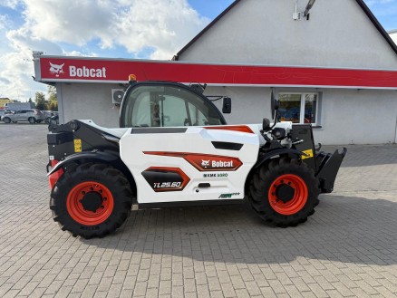 BOBCAT Ładowarka teleskopowa BOBCAT TL 25.60 Agri ***