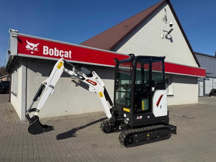 Minikoparka E19 BOBCAT