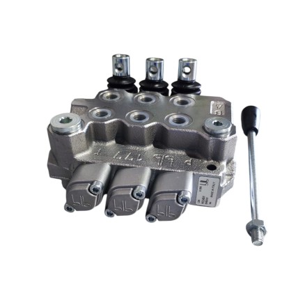 Rozdzielacz hydrauliczny RM 3-sekcyjny RM 7000302