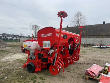 Siewnik punktowy Maschio Gaspardo MTER 300 6R ISOTRONIC (elektryczny)