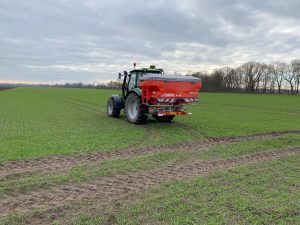 Rozsiewacze dostępne od ręki! Sprawdź ofertę.